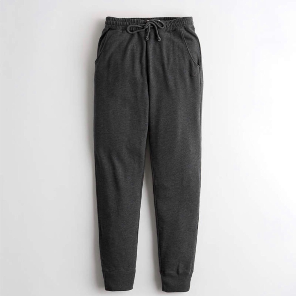 super cute hollister sweats!